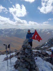 582748984 4079395562311877 7255231745234092479 n