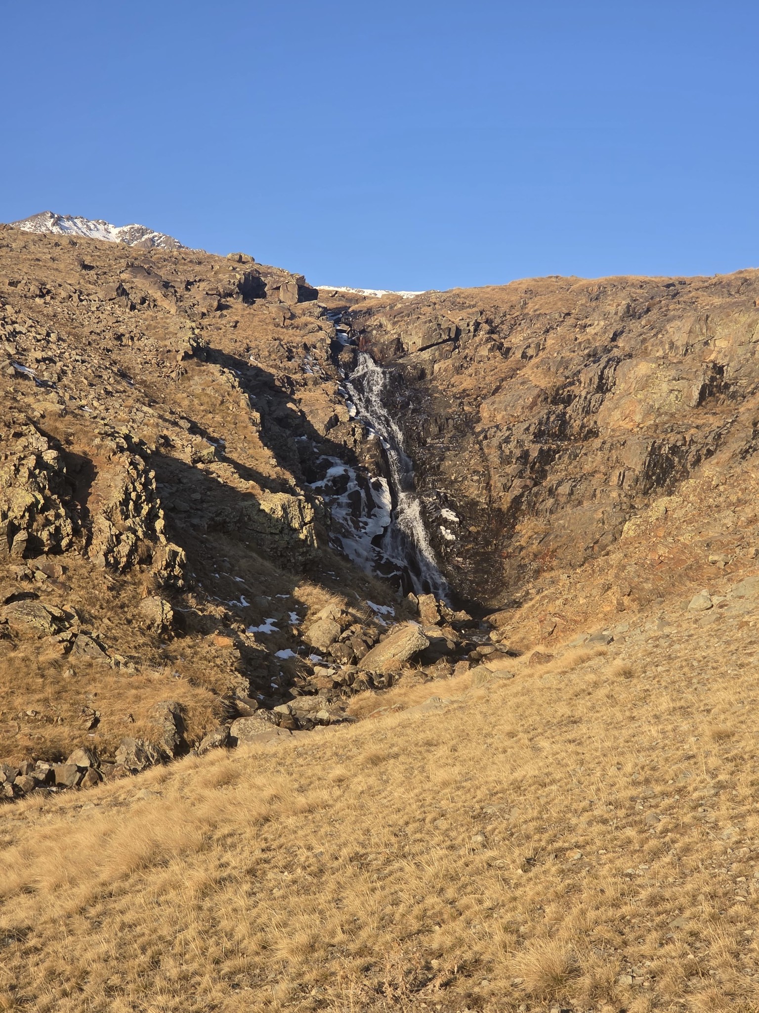 588576873 4086497921601641 1280566236422160389 n