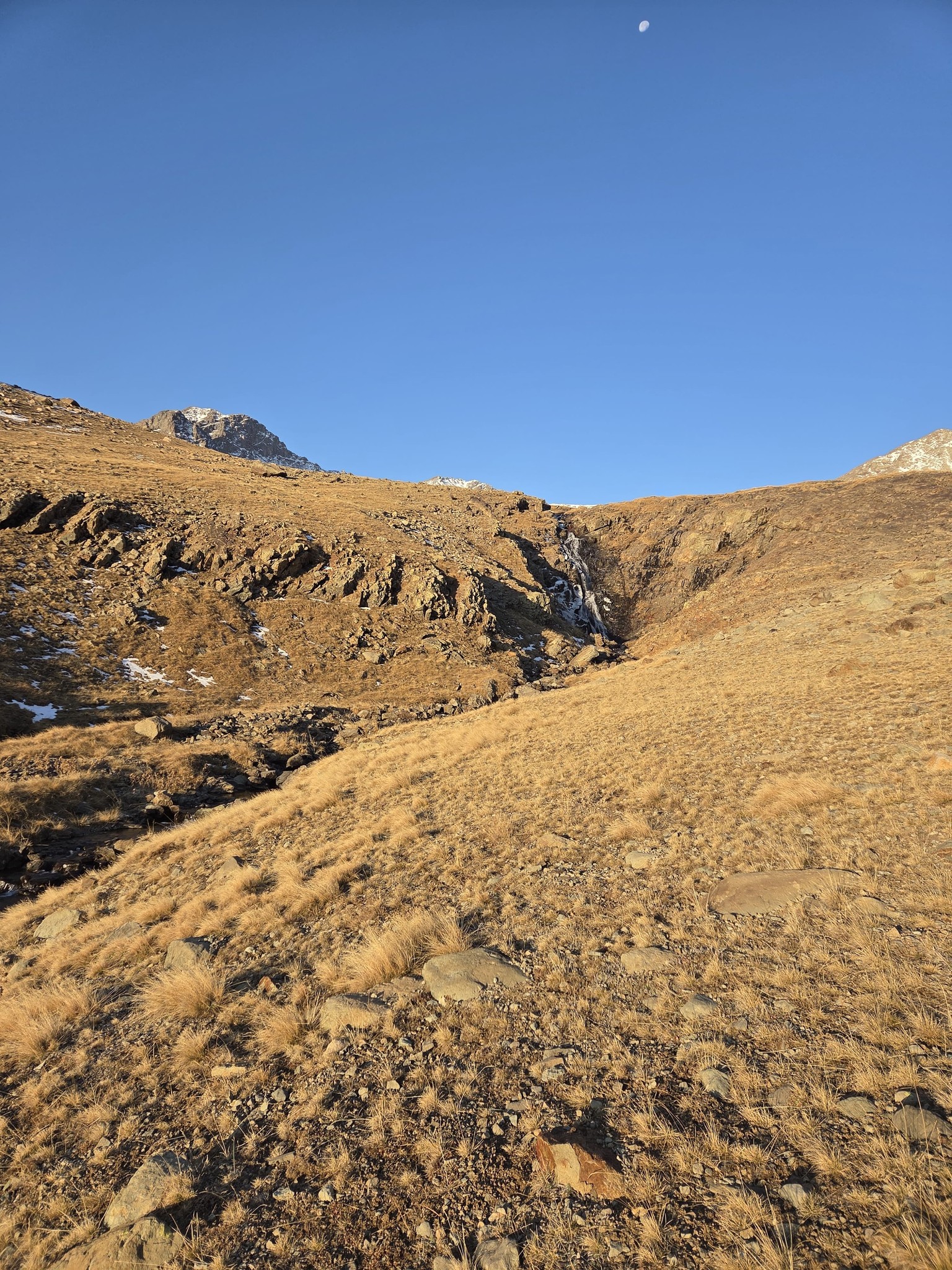 588603537 4086498041601629 3471439757603391143 n