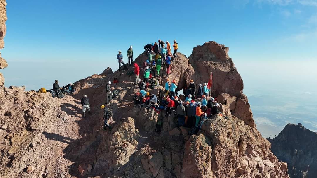 490216132 3874619749456127 7488309567908357618 n