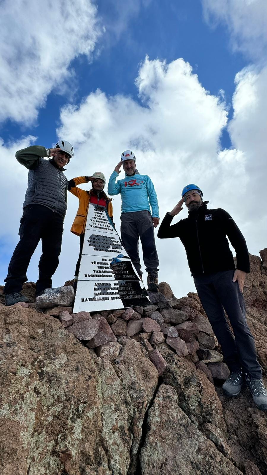 490985222 3874619846122784 1117657254339144196 n